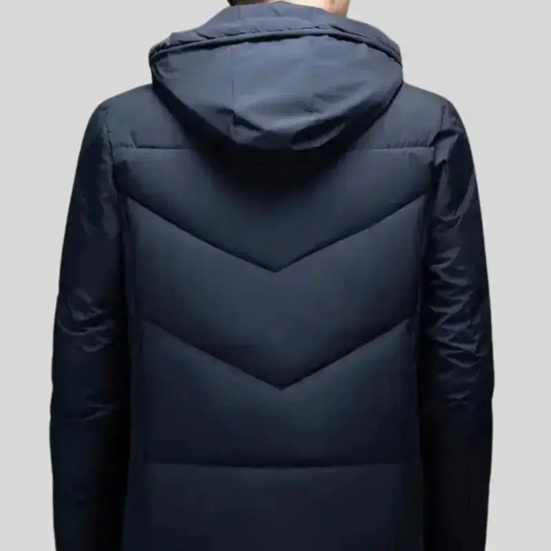 Parka bleu marine homme avec capuche, quilting en chevrons, protection efficace et doublure intérieure