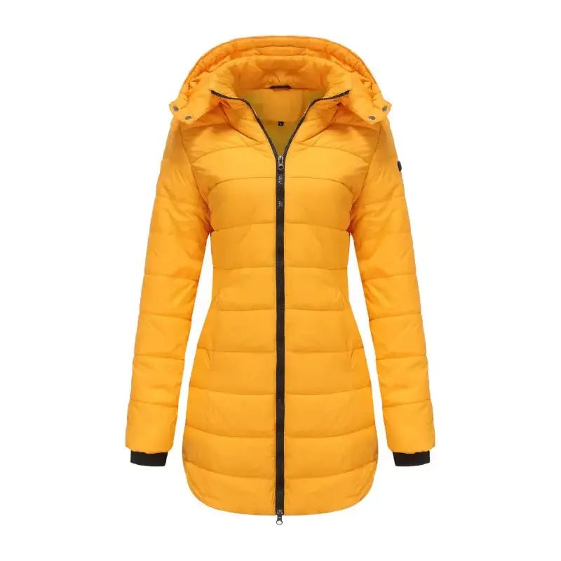 Parka chaude femme imperméable avec capuche en couleur jaune, style moderne et confortable.