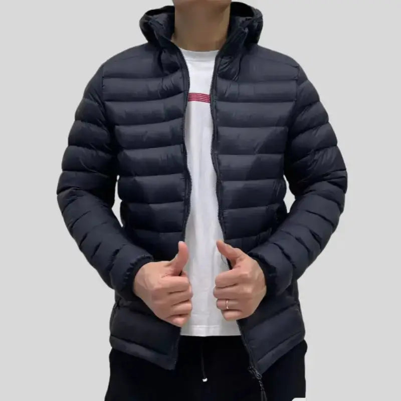 Parka doudoune homme avec tissu extérieur déperlant, alliant style et chaleur
