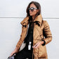 Parka femme longue bleu marine avec poches pratiques et manteau matelassé bronze brillant