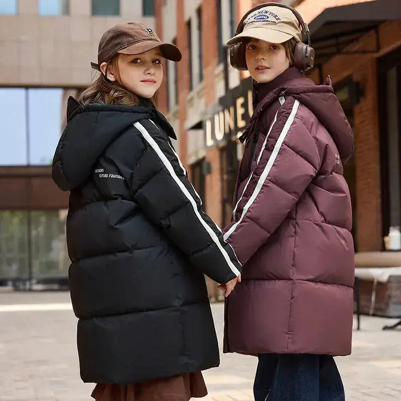Parka fille 14 ans avec deux manteaux longs, noir et bordeaux, style tendance pour l’hiver
