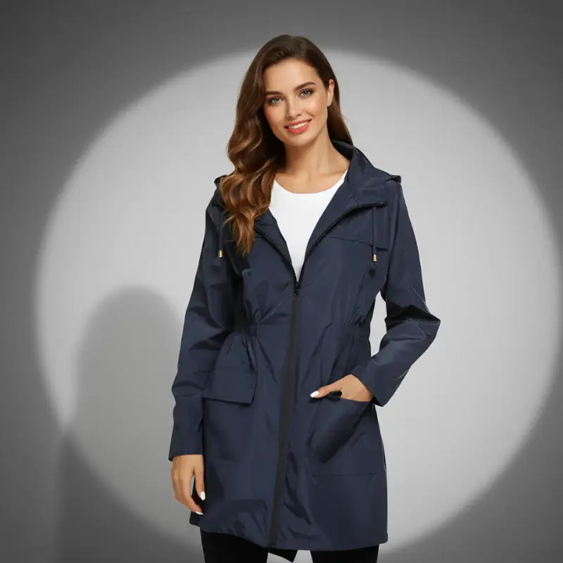 Parka Kway Femme en tissu imperméable avec poches pratiques et capuche navy blue